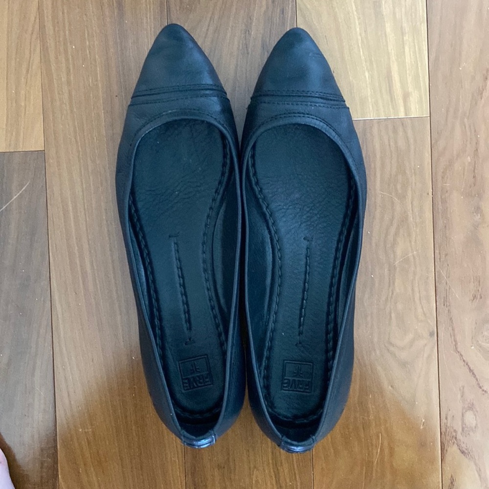 Frye Alicia Pointed Toe Ballet Flat Wedge - sz 8.5